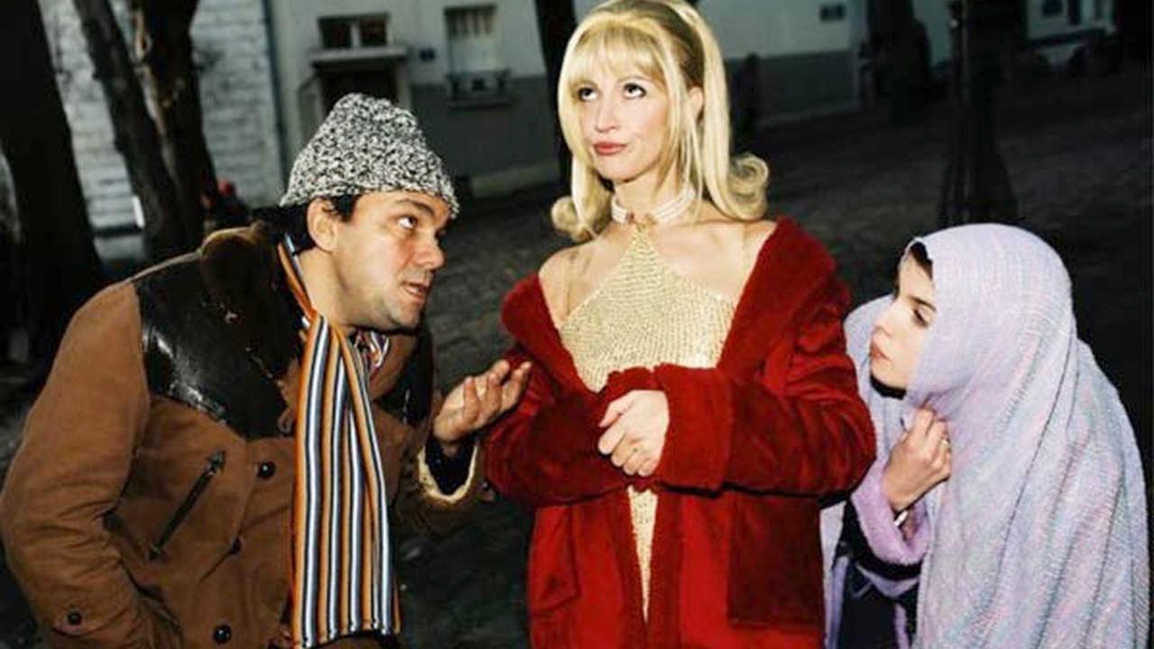 À l'abri des regards indiscrets 2002 movie scene