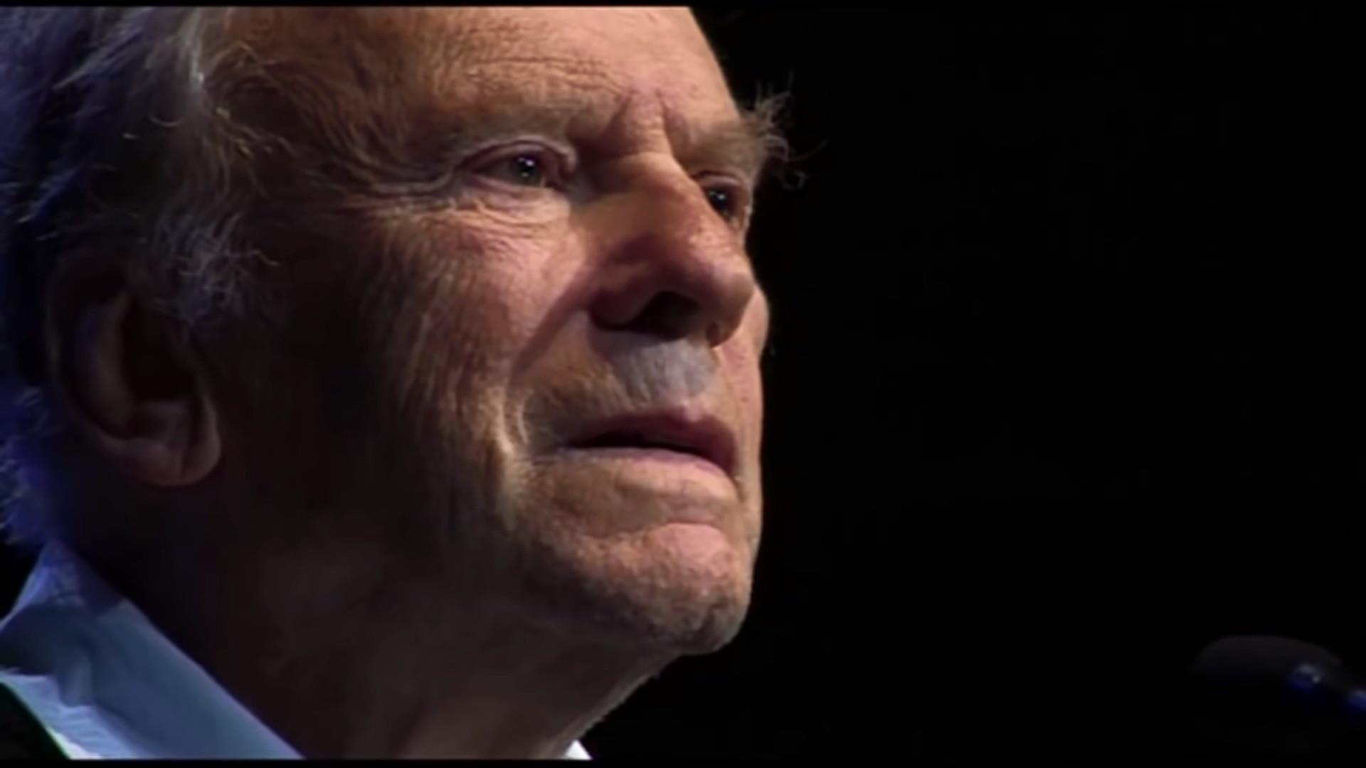 Jean-Louis Trintignant, "an honest man" 2009 movie scene