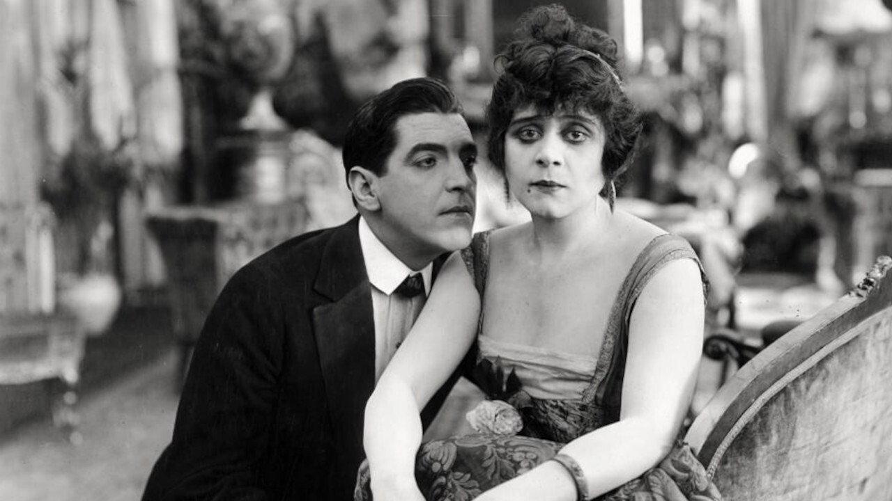 Camille 1917 movie scene