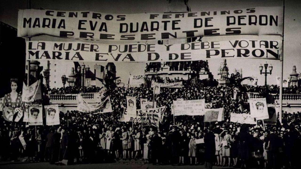 Las muchachas 2011 movie scene