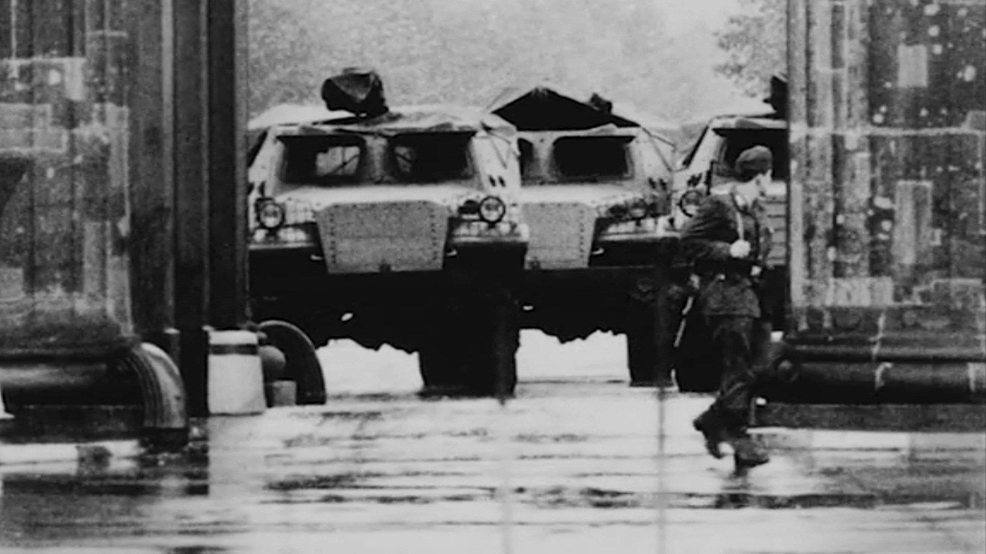 Das Ganze halt 1961 movie scene
