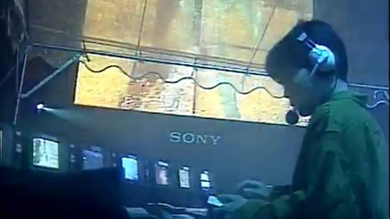 TV WAR 1986 movie scene