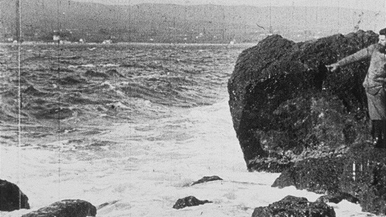 A Heavy Sea 1896 movie scene