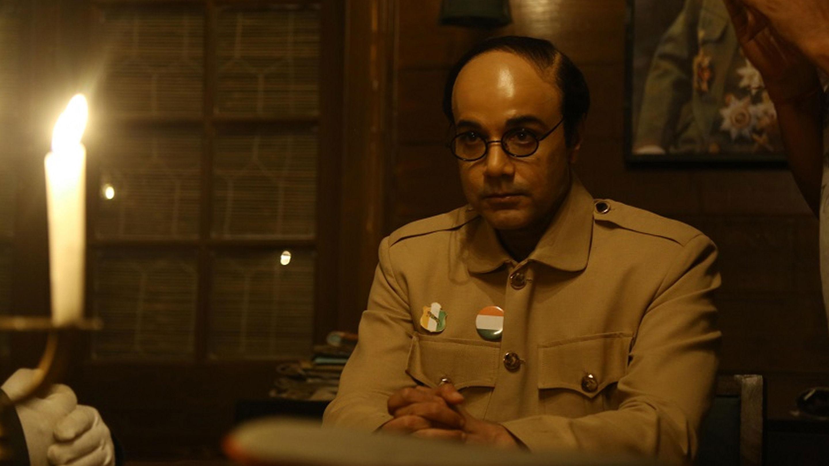 Gumnaami 2019 movie scene