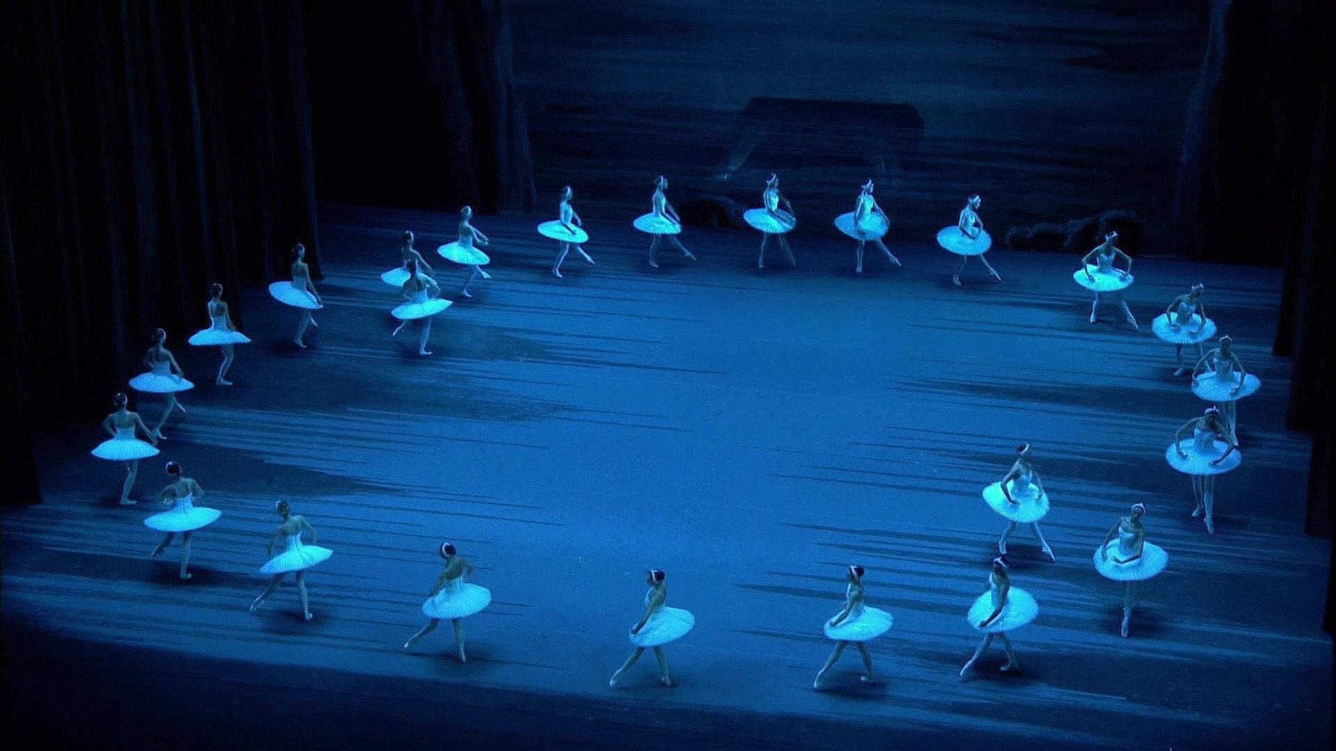 Tchaikovsky - Swan Lake (The Bolshoi Ballet Collection) 2015 movie scene