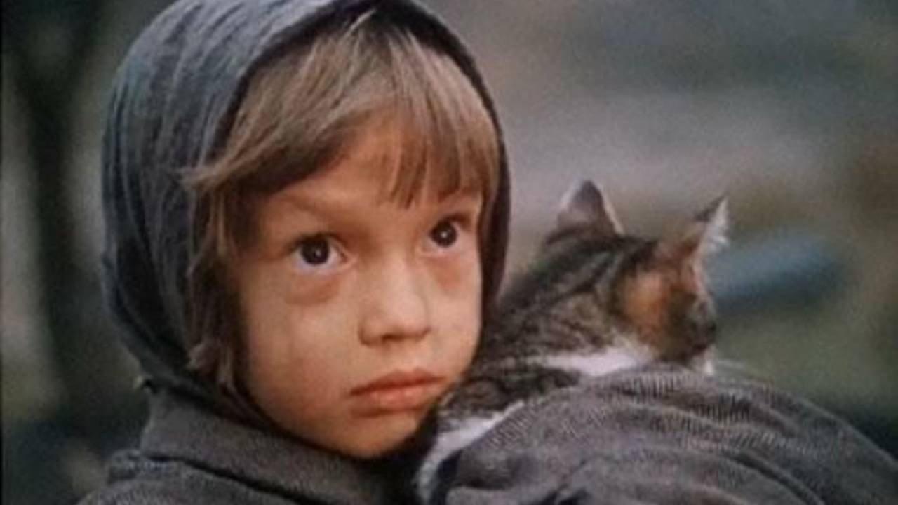 Through the Fire 1982 movie scene