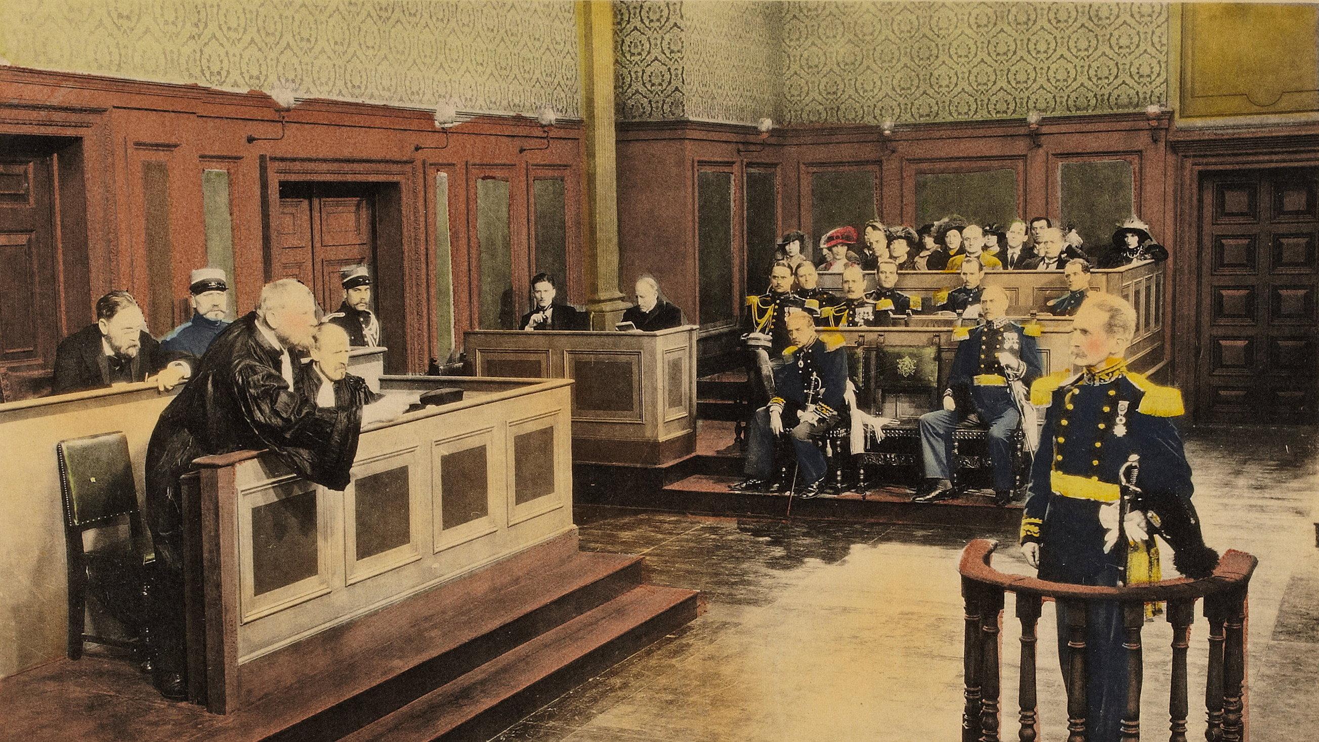 Dreyfus 1931 movie scene