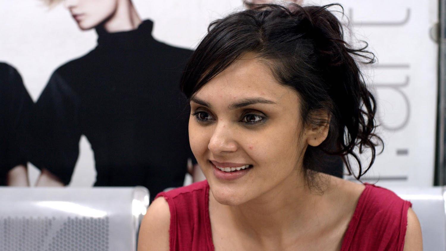 Thoda Lutf Thoda Ishq 2015 movie scene