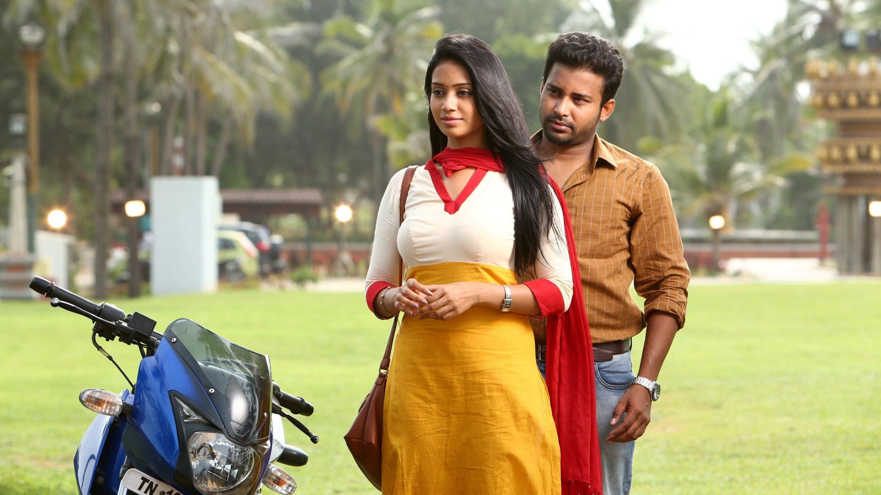 Oru Naal Koothu 2016 movie scene