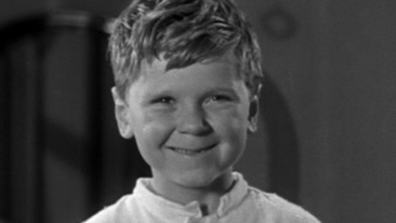 When the Wind Blows 1930 movie scene