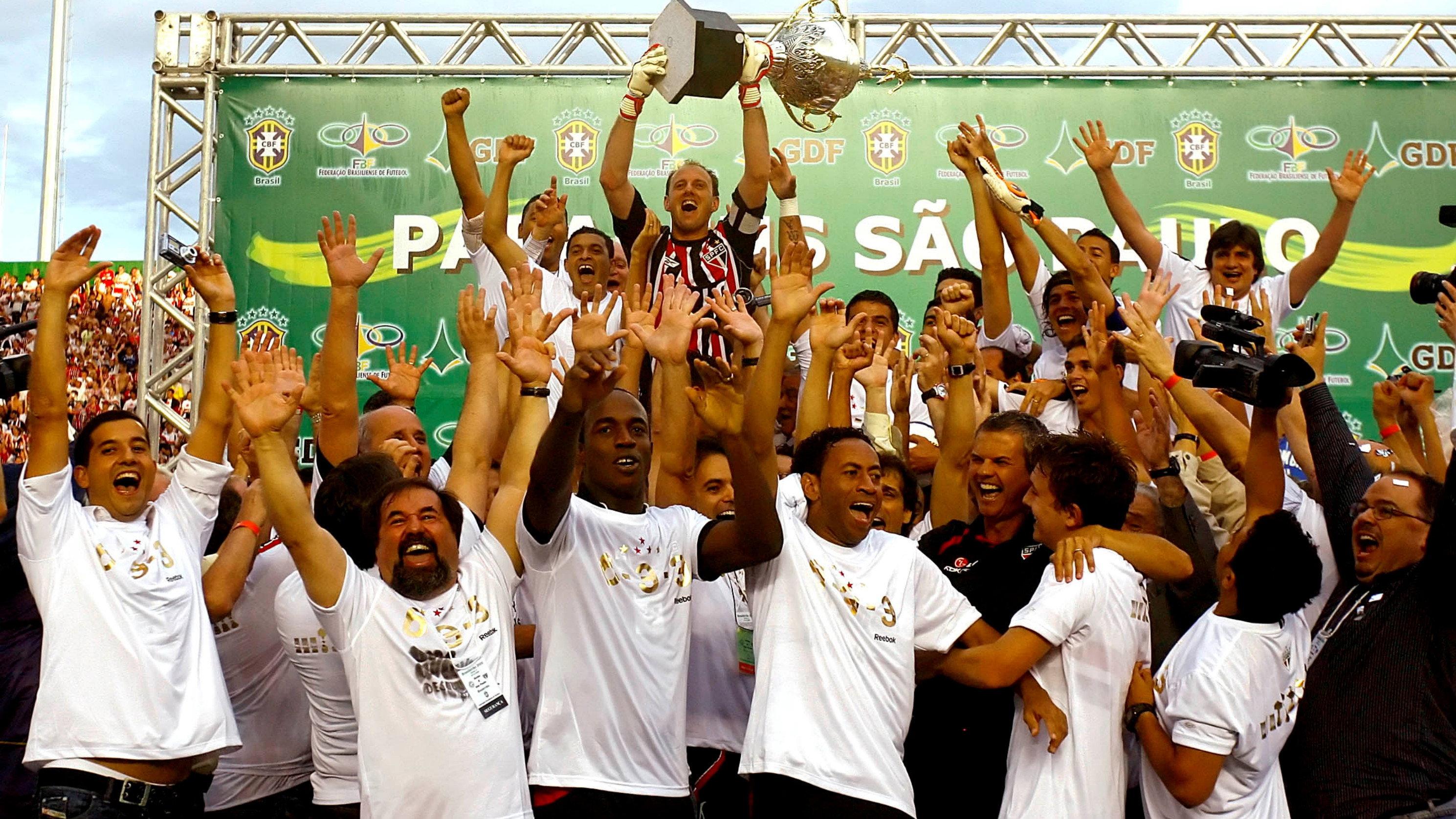 SPFC: It’s Hexa! 2009 movie scene