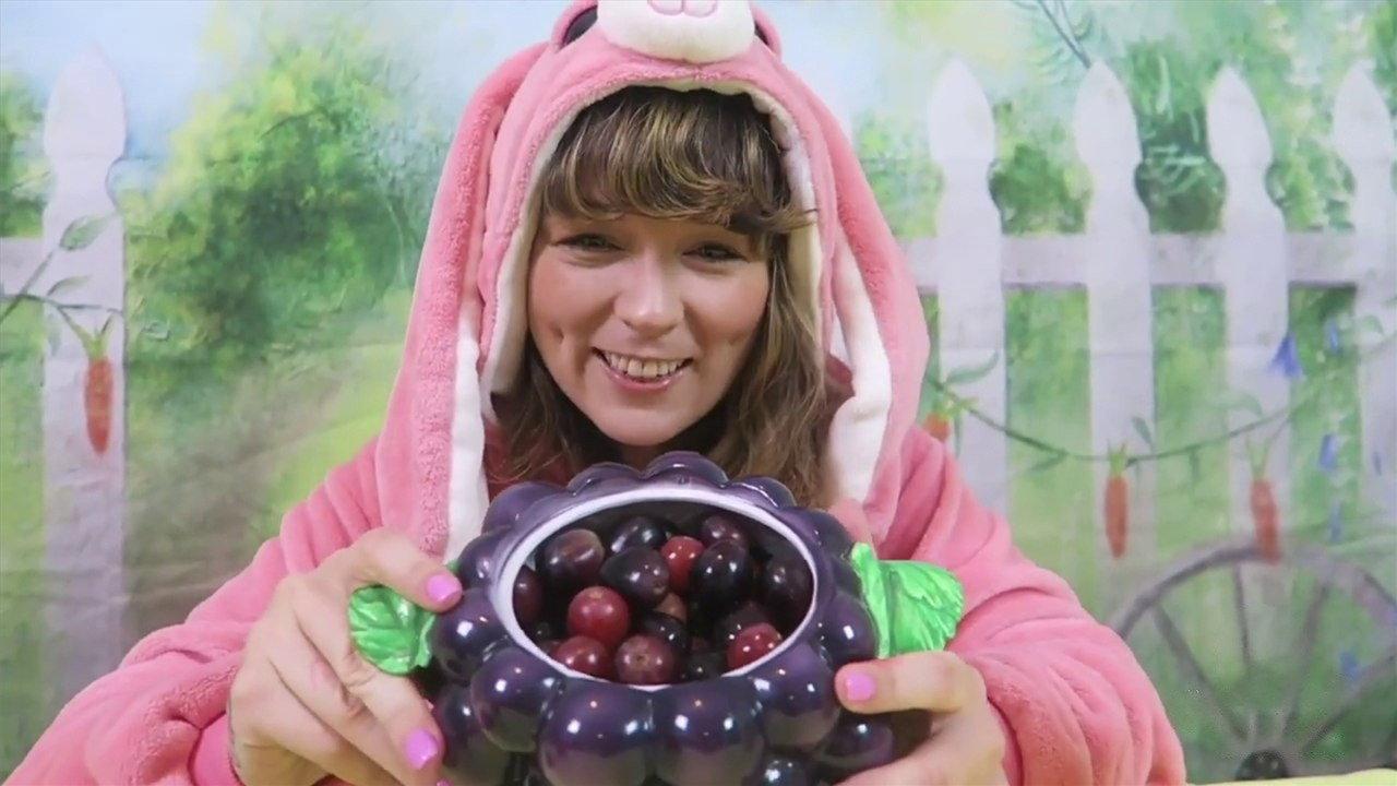 Barf Bunny 2021 movie scene
