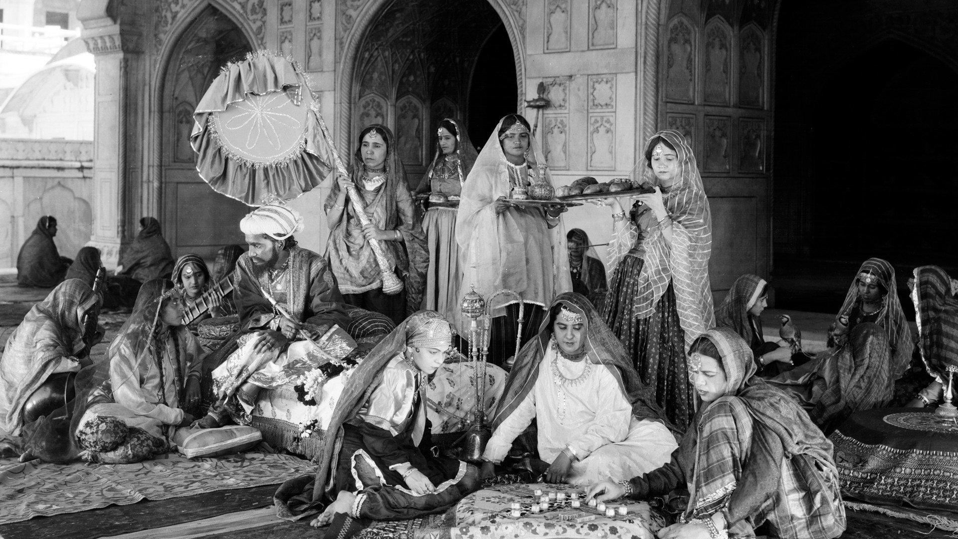 Shiraz: A Romance of India 1928 movie scene
