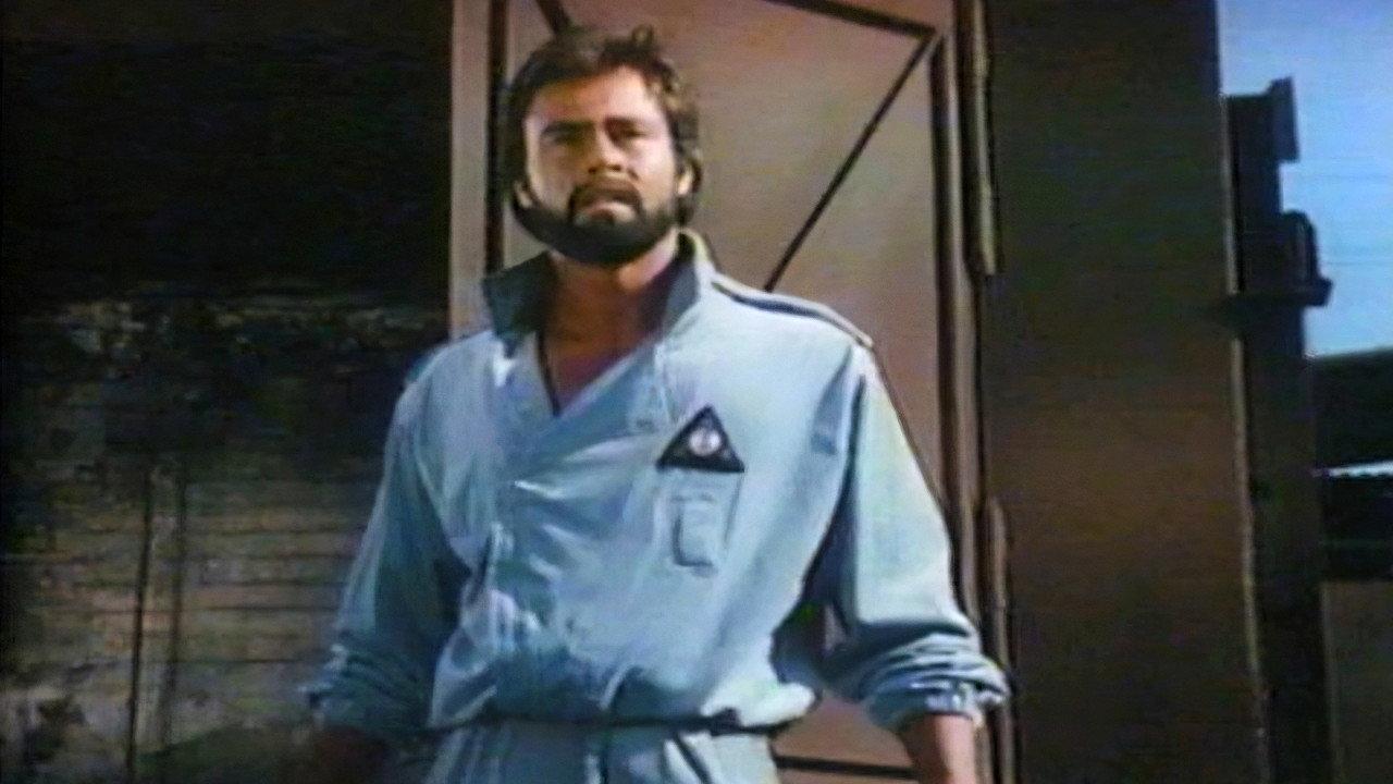 Alien Warrior 1986 movie scene