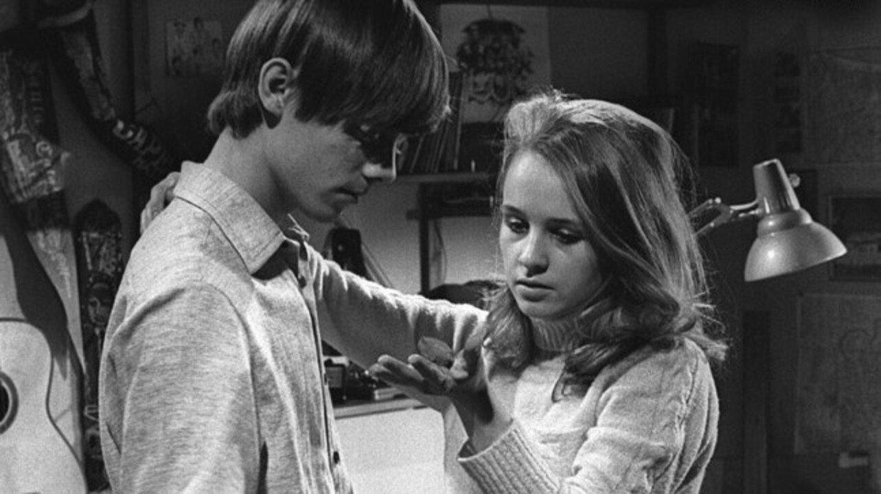 Heaven and Hell 1969 movie scene