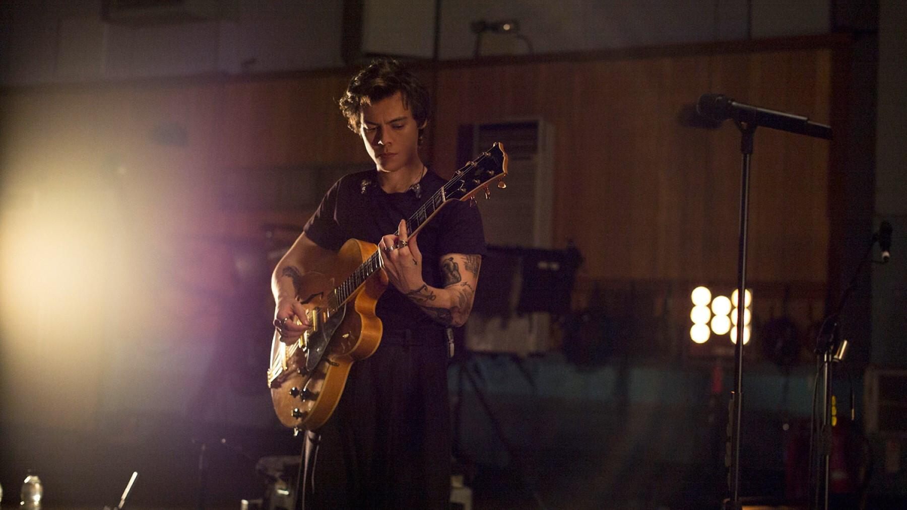 Harry Styles: Behind the Album - The Performances 2017 movie scene