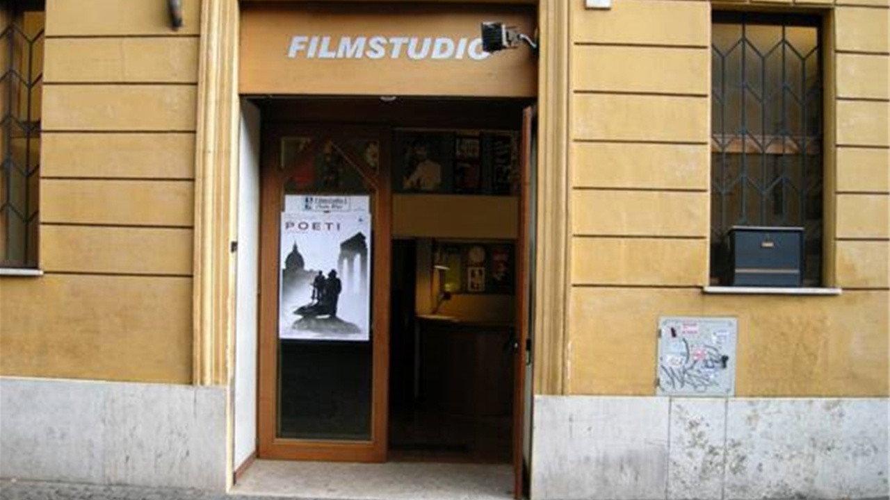 Filmstudio, mon amour 2015 movie scene