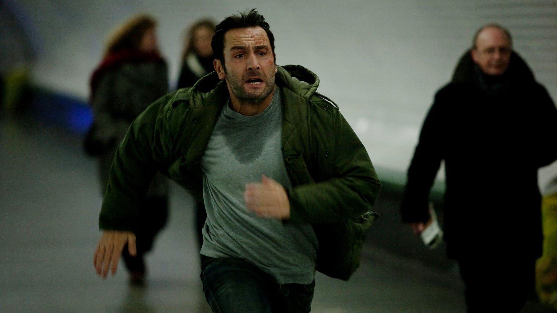 Point Blank 2010 movie scene