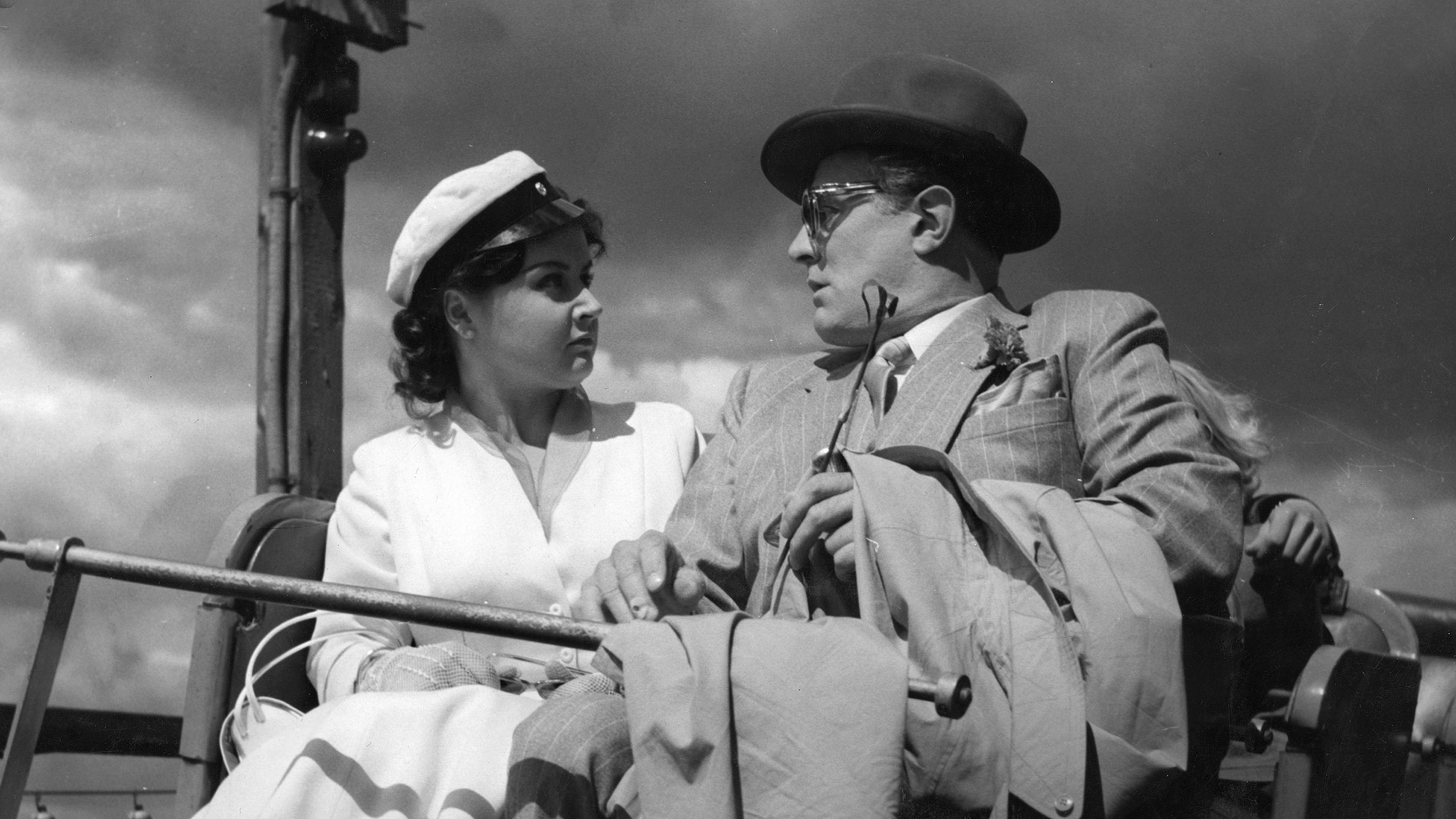 Neiti talonmies 1955 movie scene