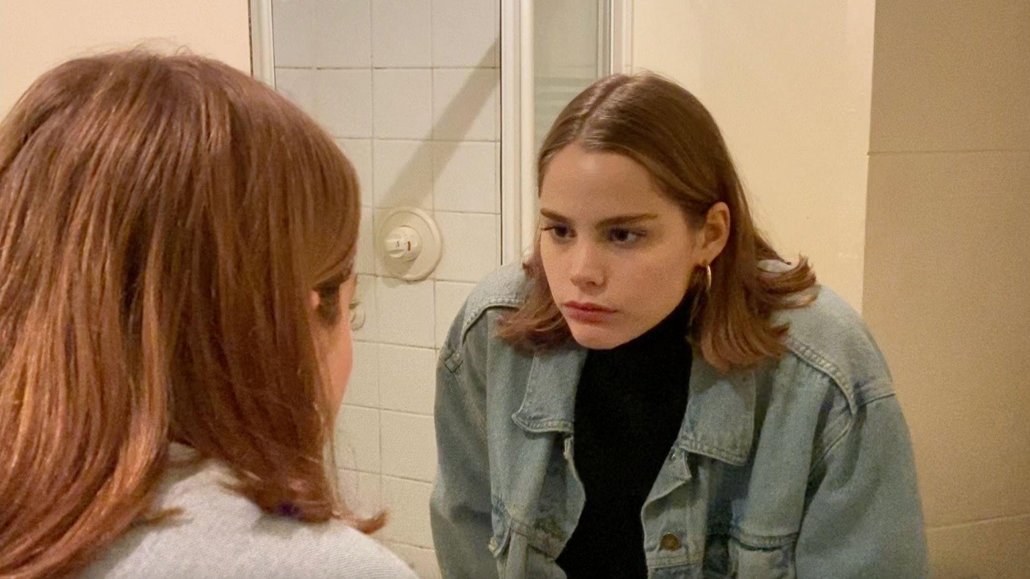THIS IS BATHTUB 2020 movie scene