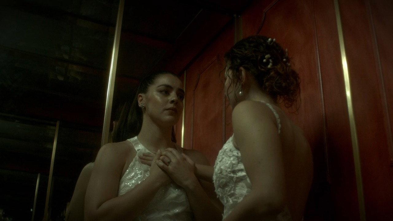 Atrapadas 2024 movie scene