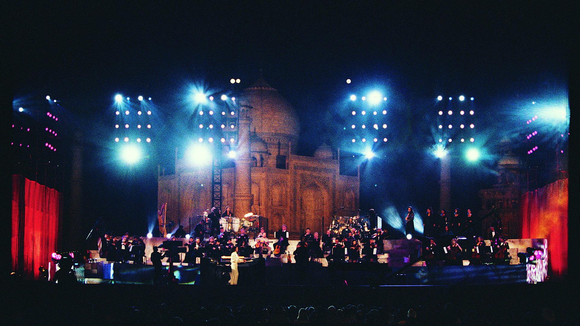 Yanni: Tribute 1997 movie scene