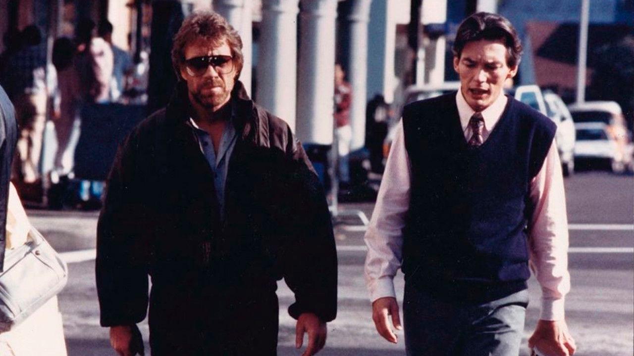 Hero and the Terror 1988 movie scene