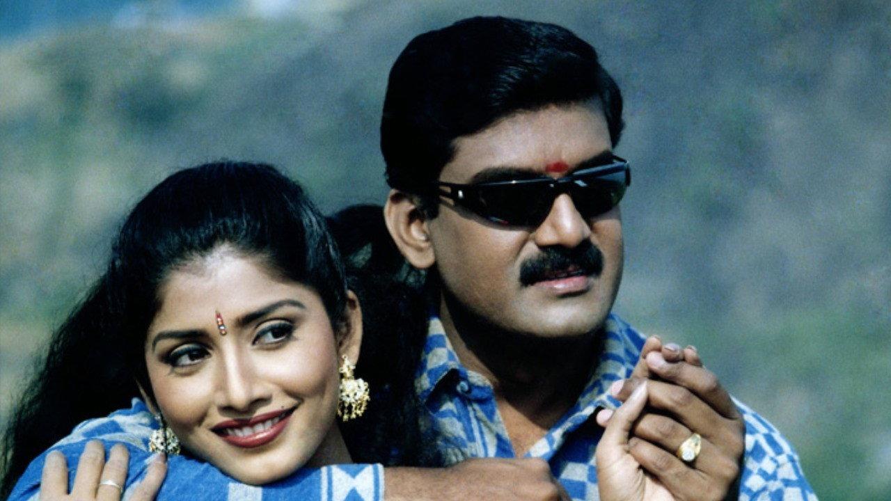 Kalakalappu 2001 movie scene