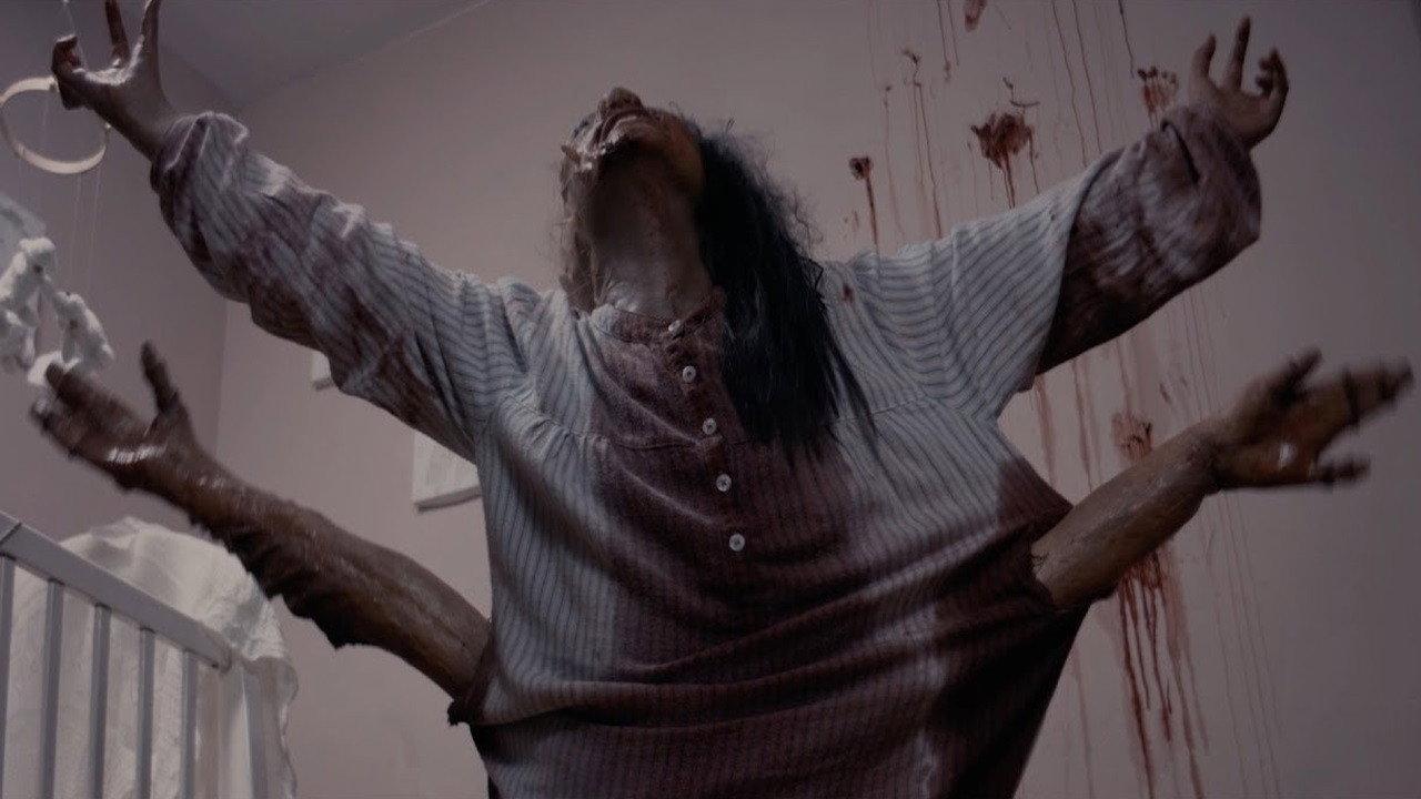 Cristal: Sangre & Azucar 2017 movie scene
