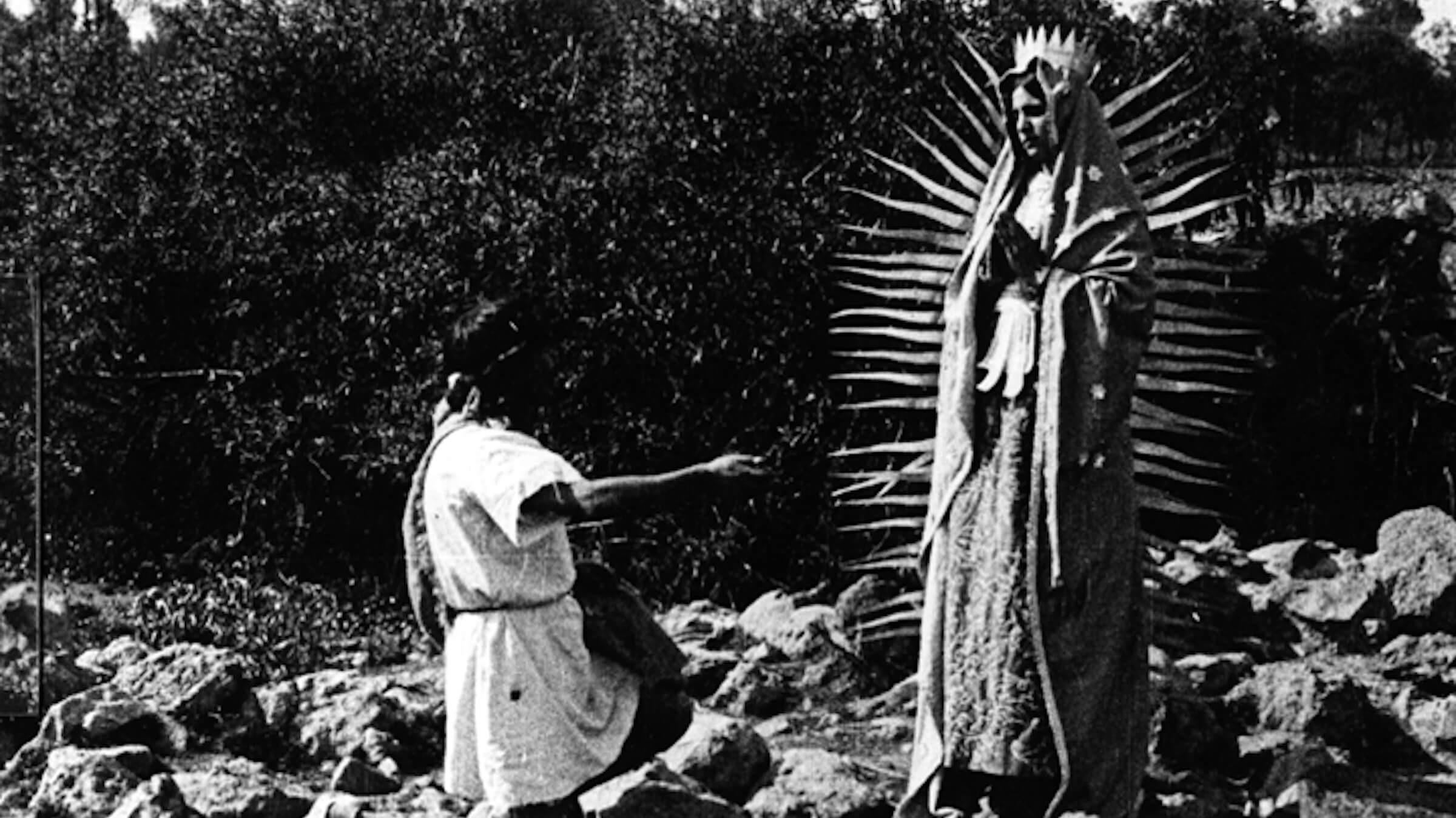 Tepeyac 1917 movie scene