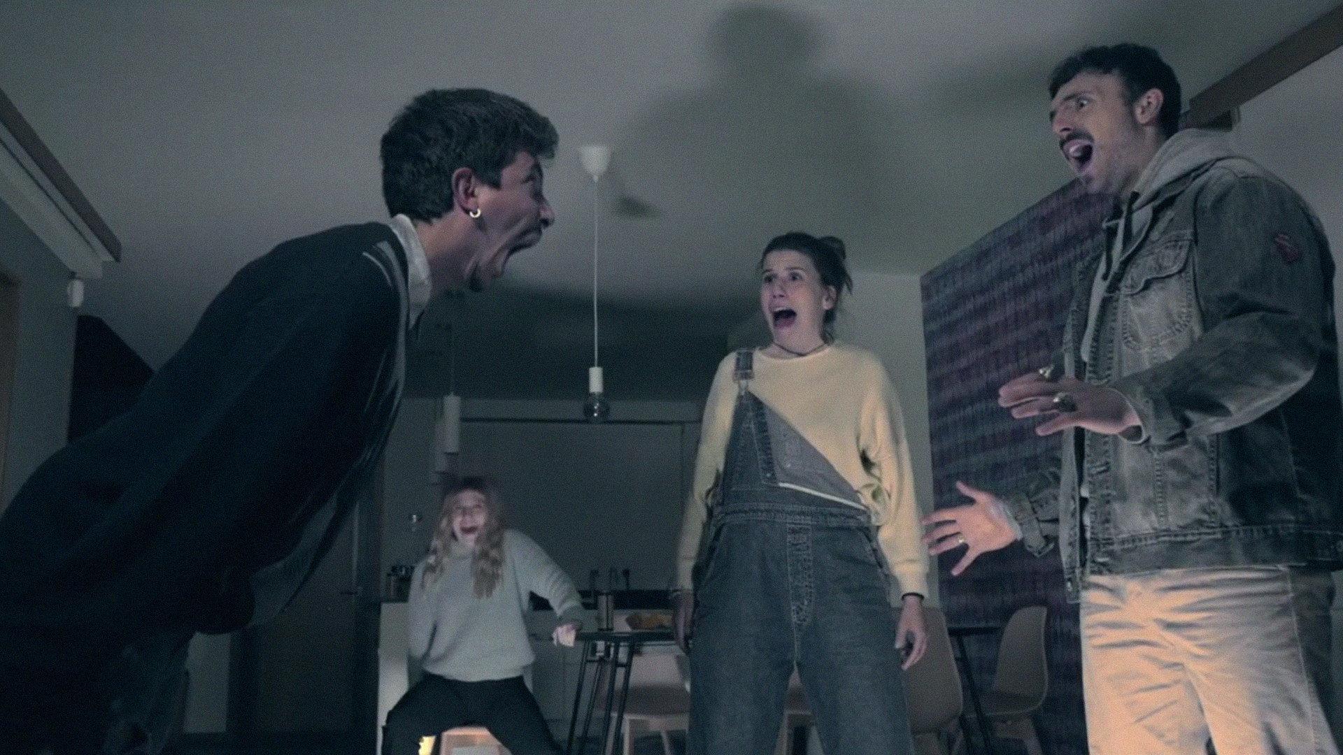 Versos Post Mortem 2021 movie scene