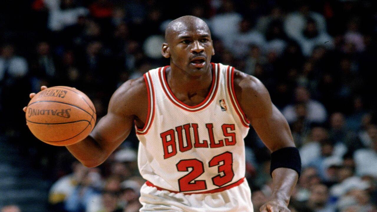 Michael Jordan to the Max 2000 movie scene