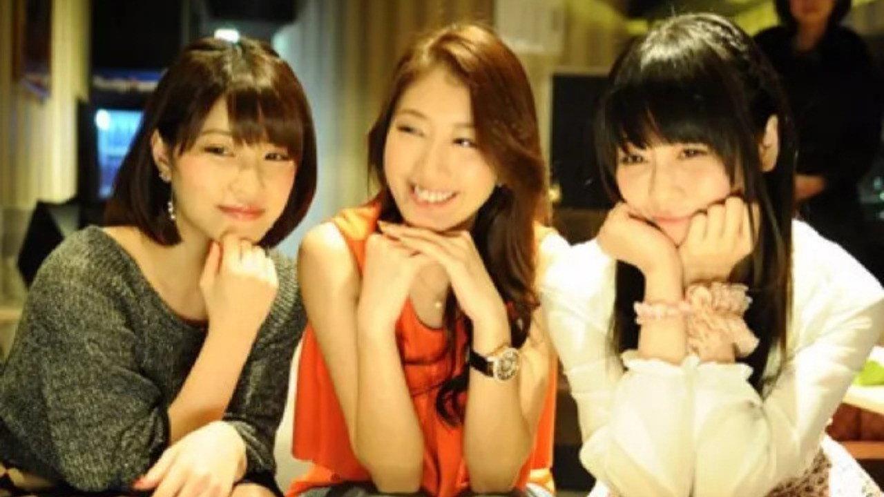 W - Women with Two Faces 2015 movie scene