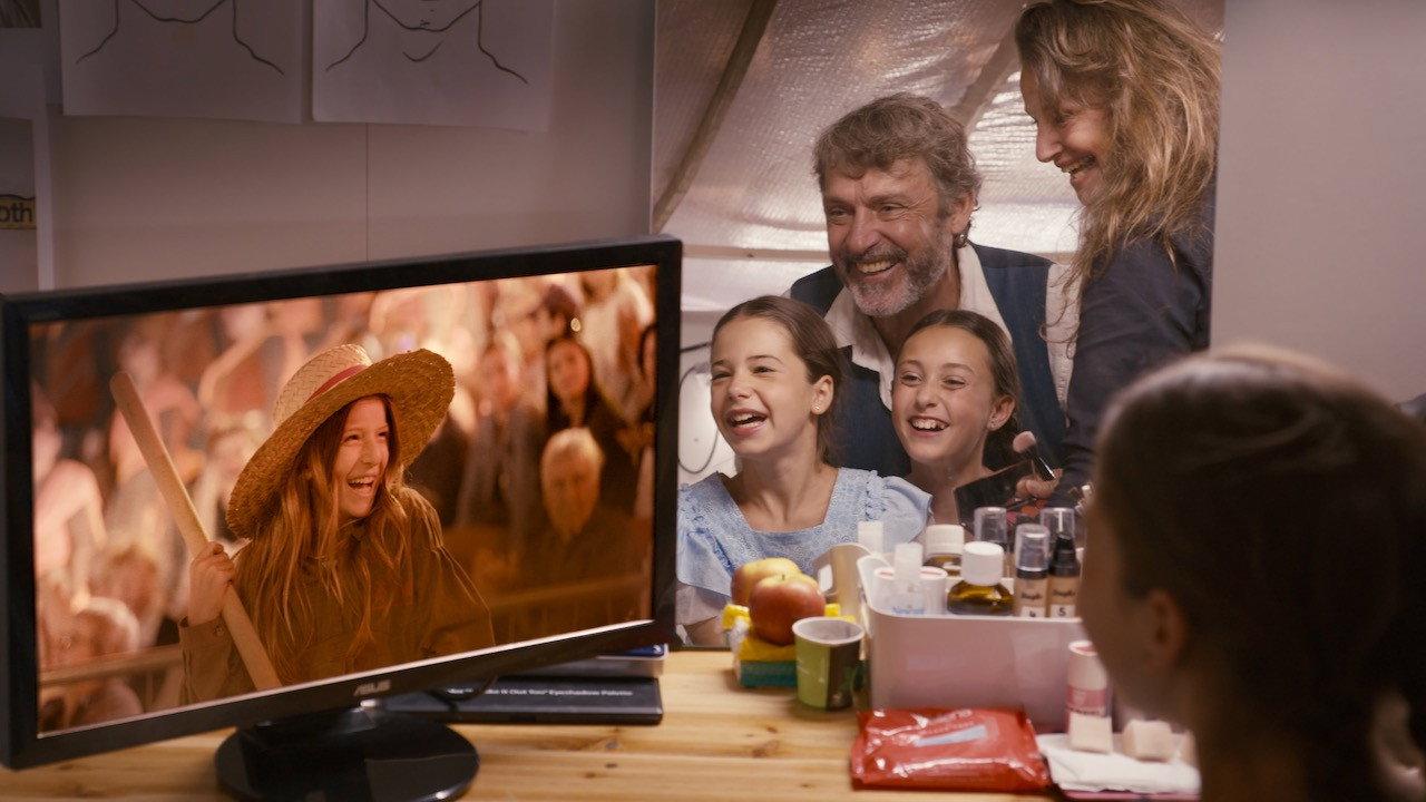 Colombine 2022 movie scene