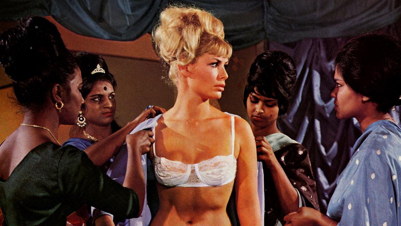 Mozambique 1964 movie scene