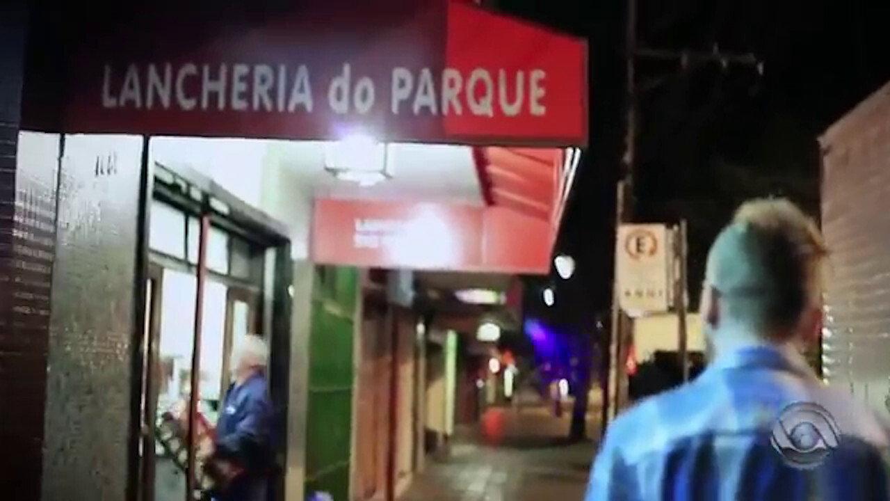 Osvaldo Aranha, 1086: Um dia na Lancheria do Parque 2012 movie scene
