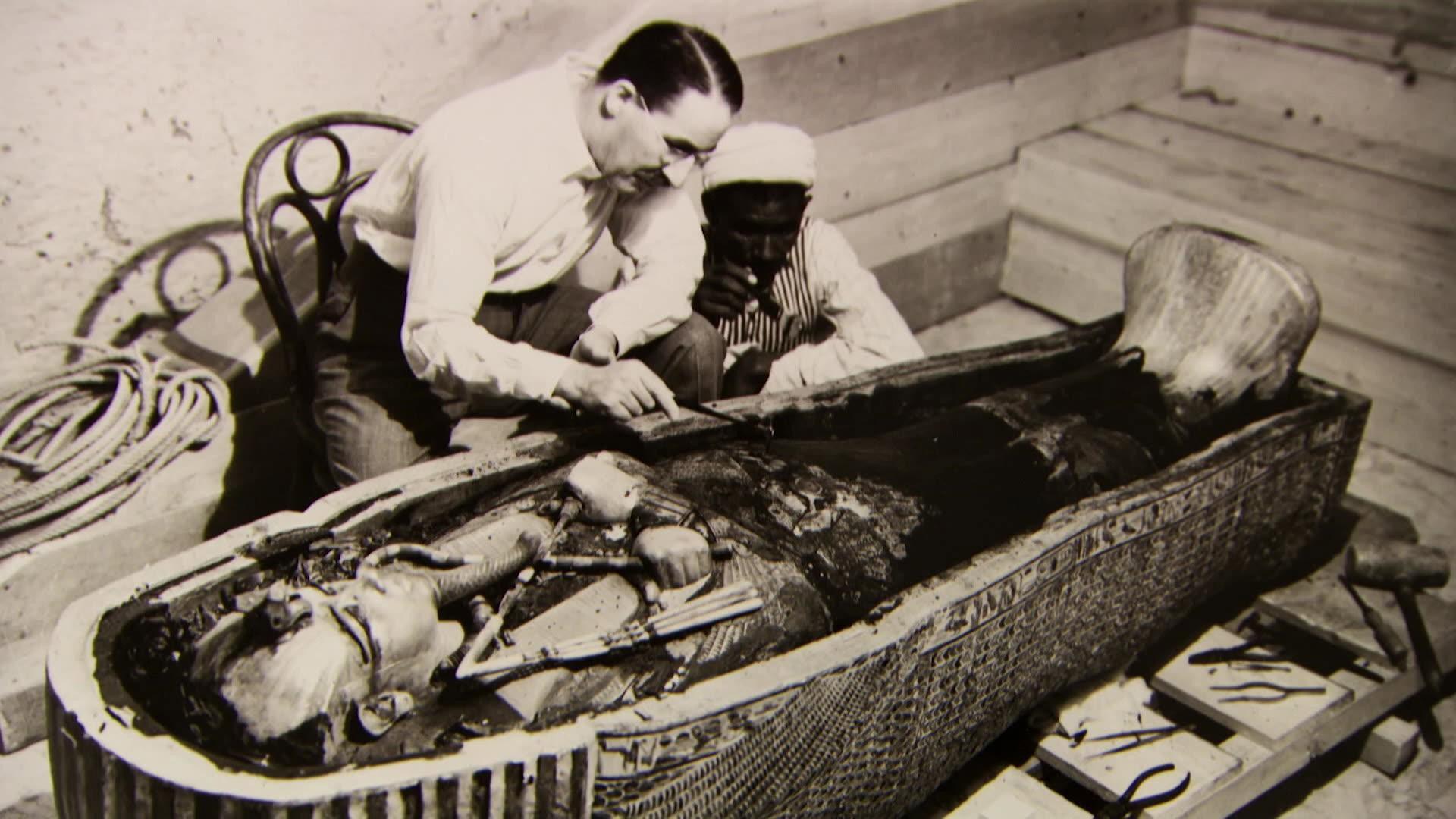 The Man Who Shot Tutankhamun 2017 movie scene