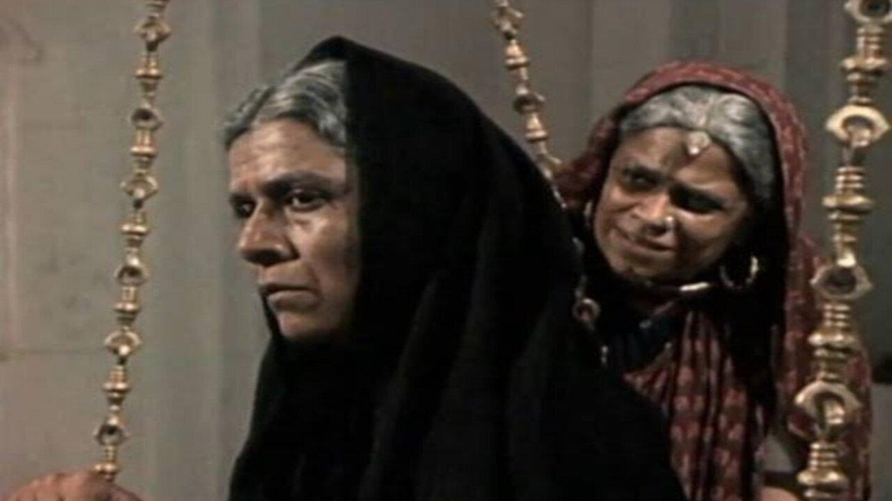 Rukmavati's Mansion 1991 movie scene
