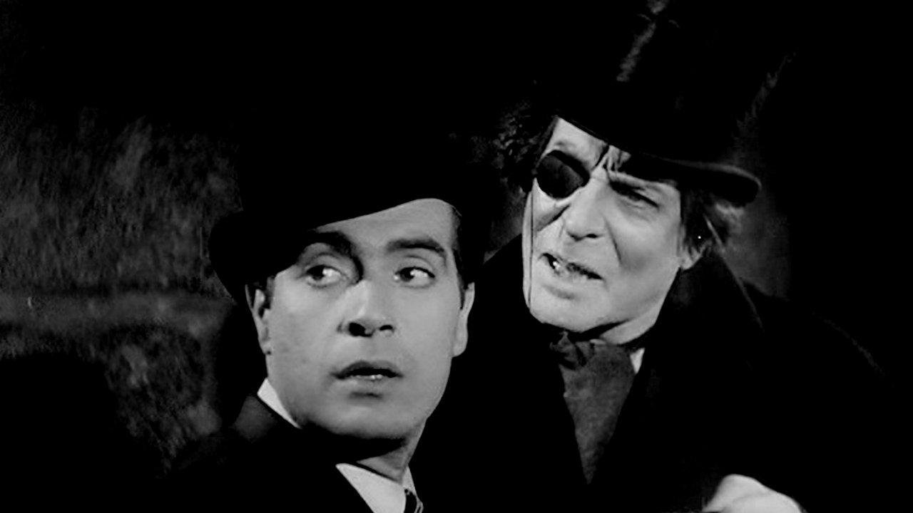 La torre de los siete jorobados 1944 movie scene