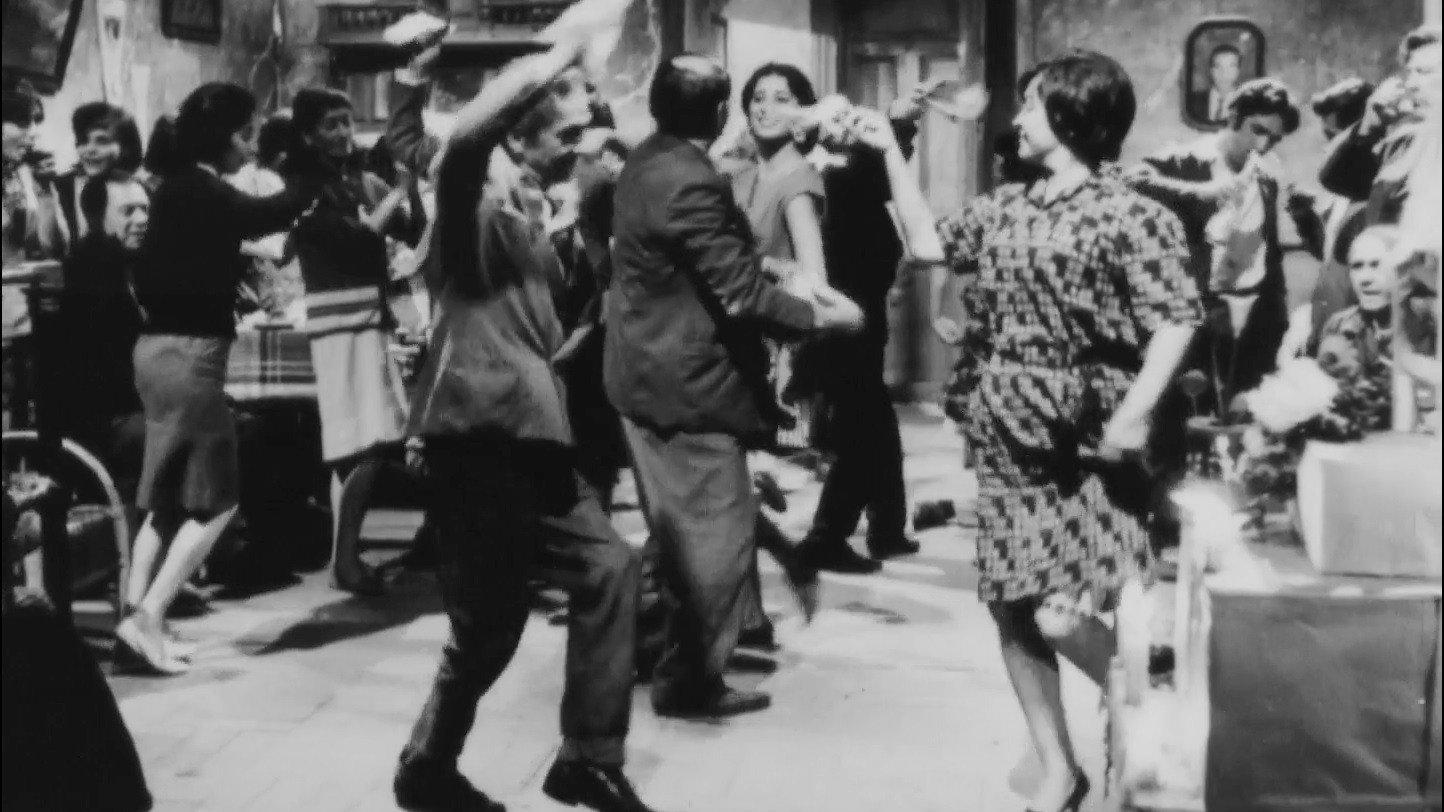 A Long Journey 1967 movie scene