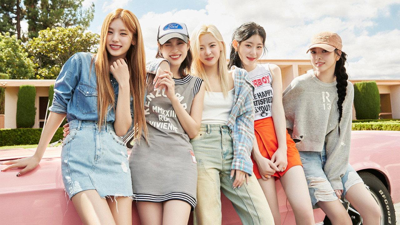 ITZY 2024 Season's Greetings [Best Friends Forever] 2023 movie scene