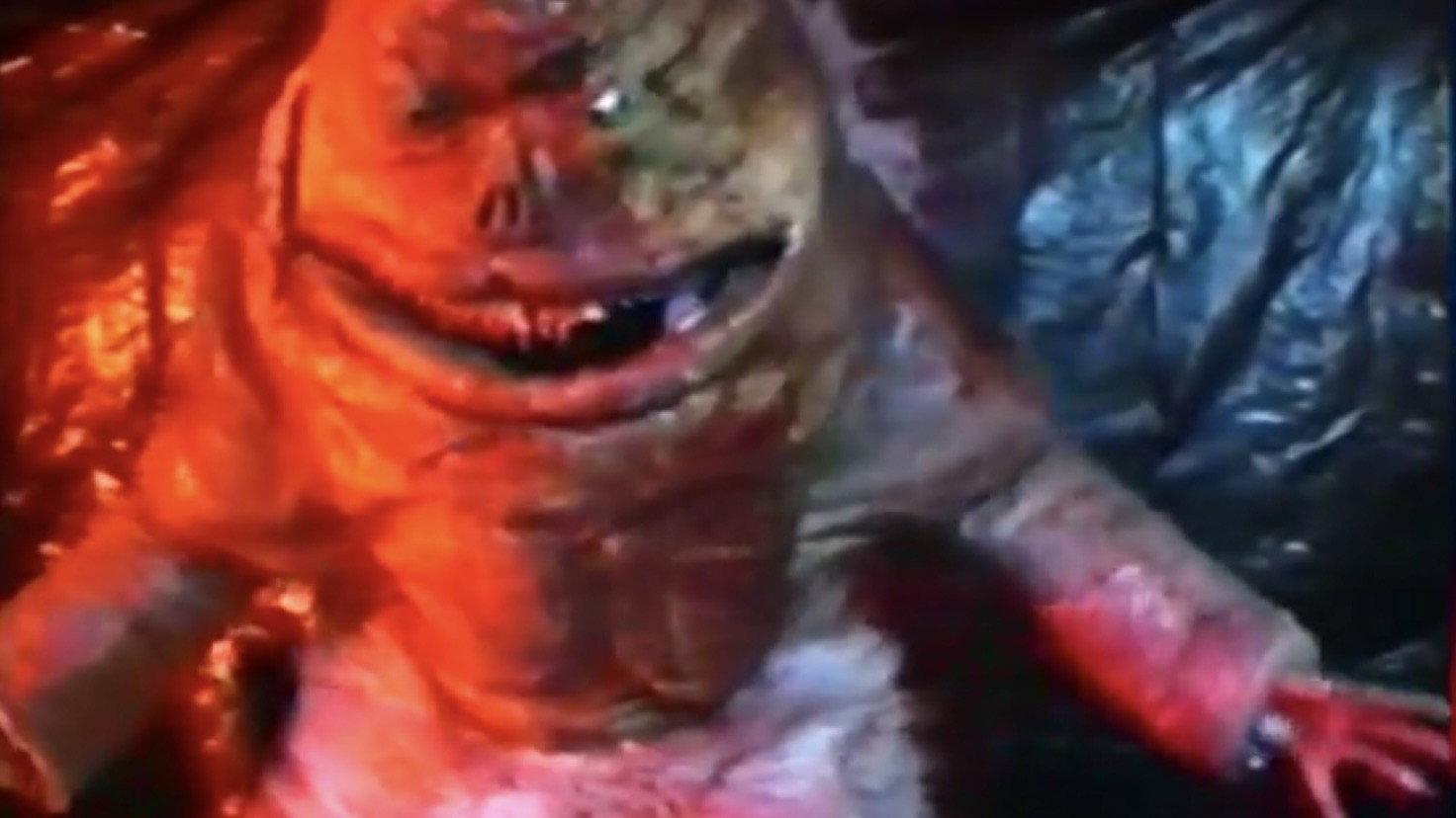 Glubsk, Sultens Gud 1990 movie scene
