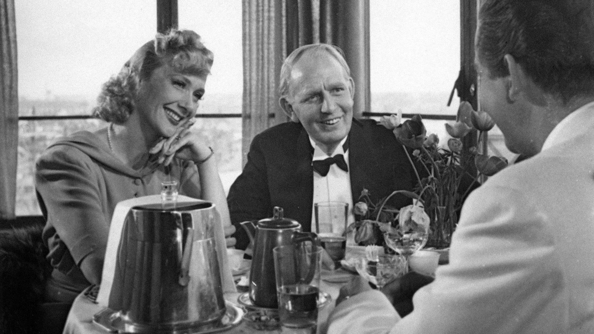 Happiness Is on Its Way 1942 movie scene