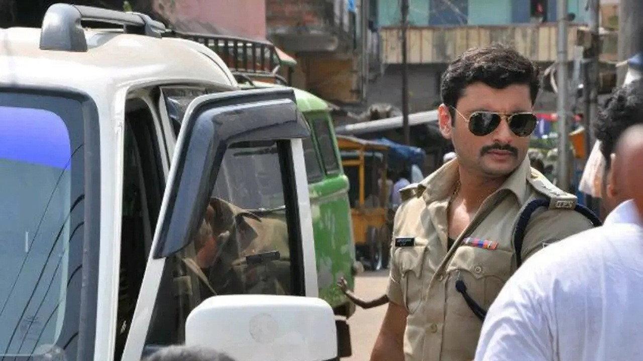 ACP Ranveer 2012 movie scene