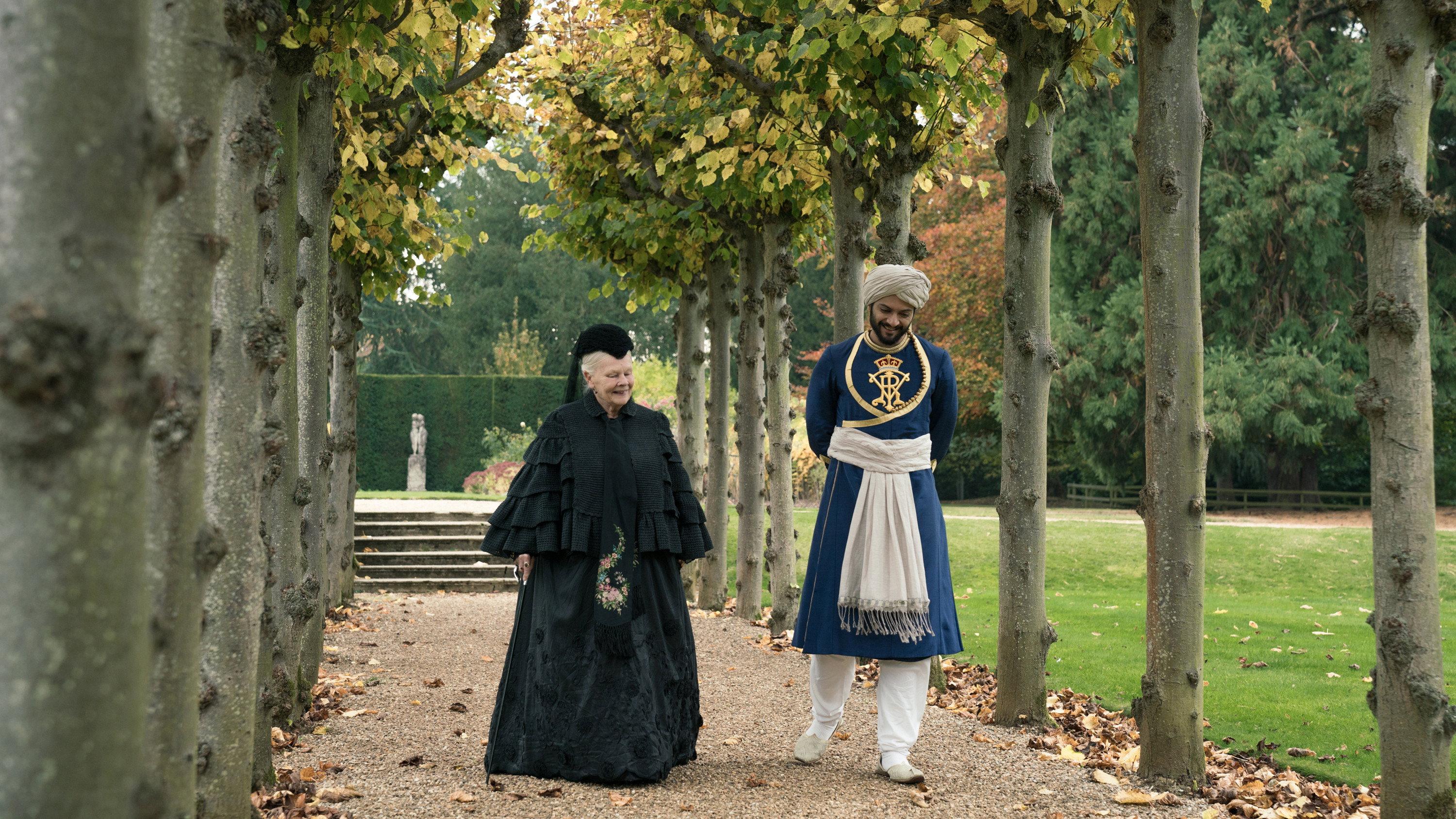Victoria & Abdul 2017 movie scene