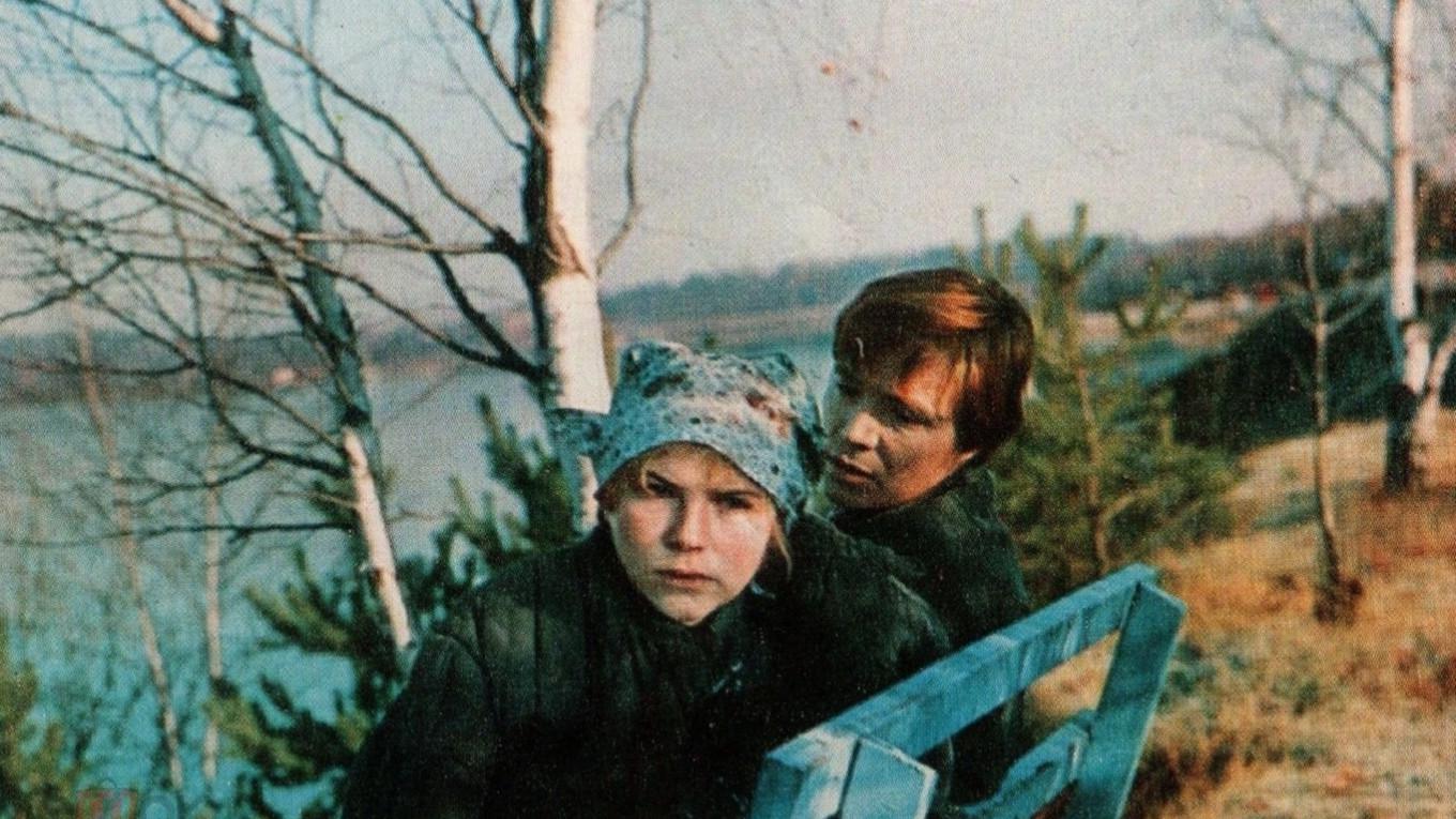 Without Father 1977 movie scene