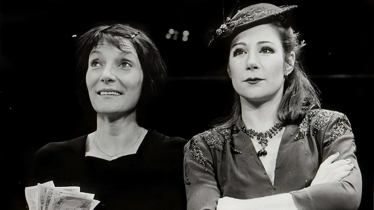 Piaf 1984 movie scene
