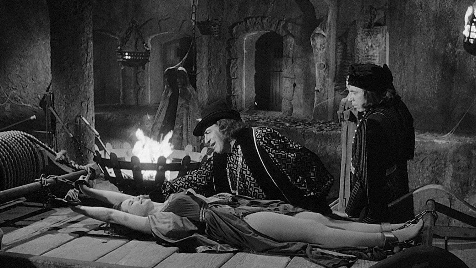Tower of London 1962 movie scene