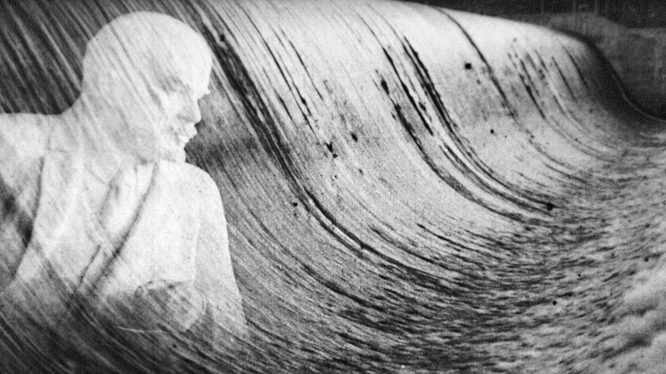 The Eleventh Year 1928 movie scene