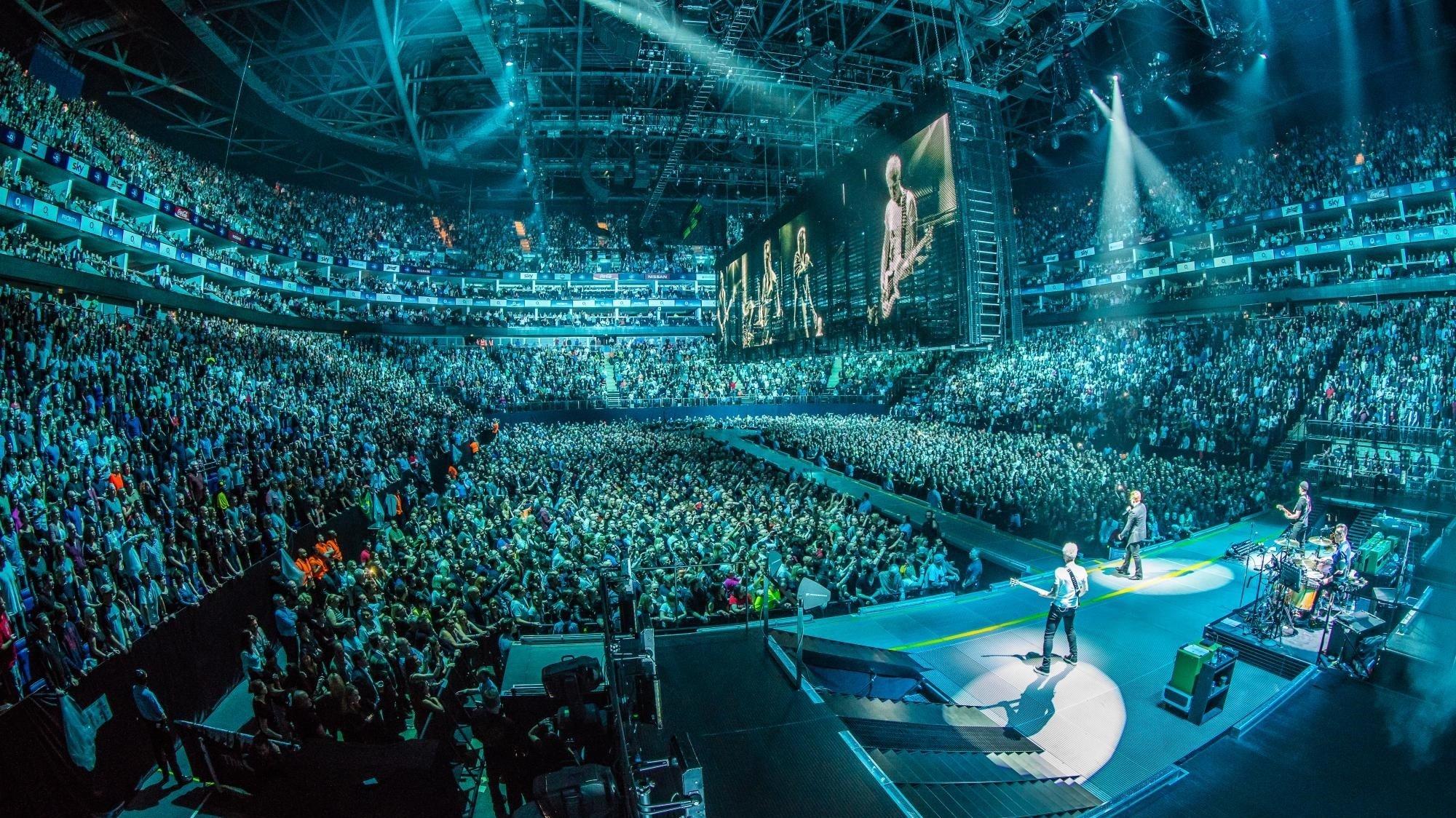 U2: iNNOCENCE + eXPERIENCE Live in Paris 2016 movie scene